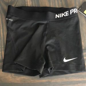 NWT Nike Womens  Pro Shorts